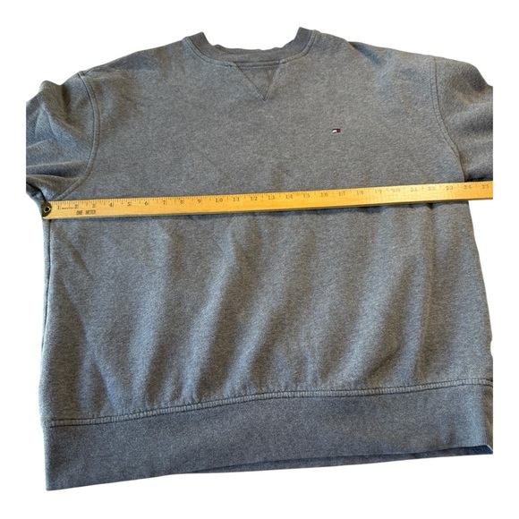 Tommy Hilfiger Crewneck Sweatshirt Men’s Large Gray Comfortable - Picture 12 of 12